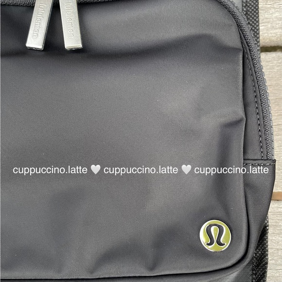 🖤NWT🖤Lululemon Athletica Everywhere Belt Bag Large in ‘Black’ - Picture 4 of 15